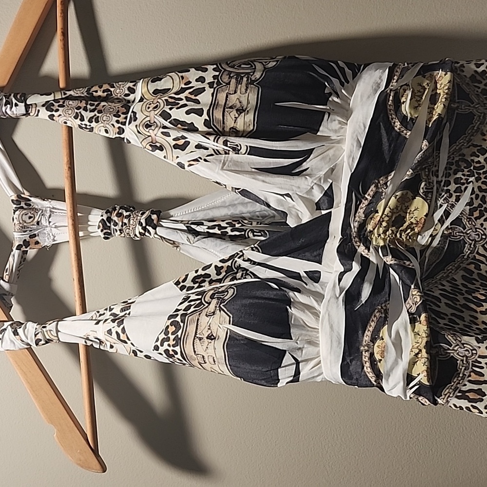 Dress - Picture 3 of 6